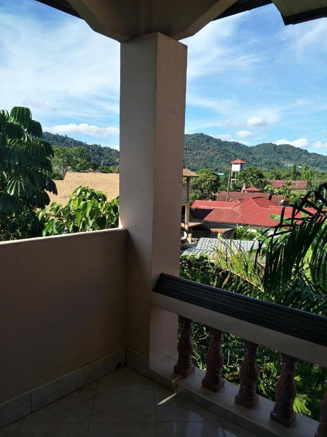 Thalassa Nai Harn Luaran gambar
